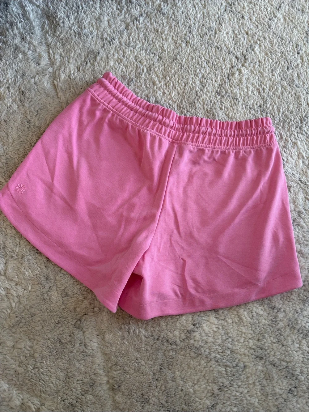 Athleta • Seasoft Shorts Raphanus Pinm Size S NWT - Picture 4 of 4